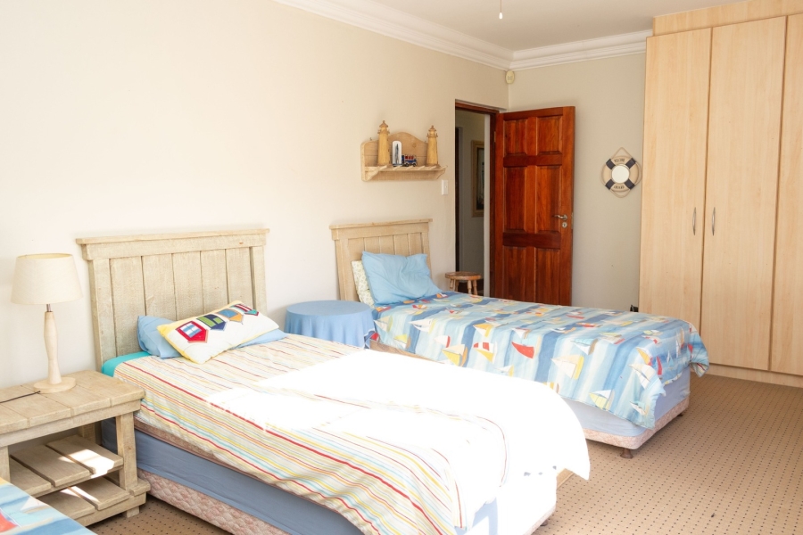 7 Bedroom Property for Sale in Ferreira Town Eastern Cape